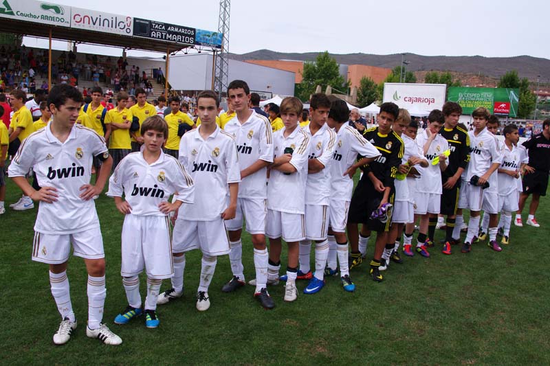 2011_r (7)