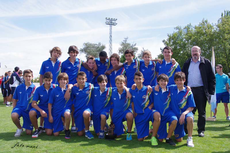 2013u (4)